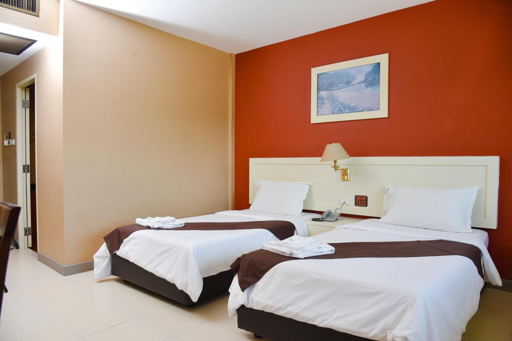 Nipa Garden Hotel Surat Thani Ngoại thất bức ảnh
