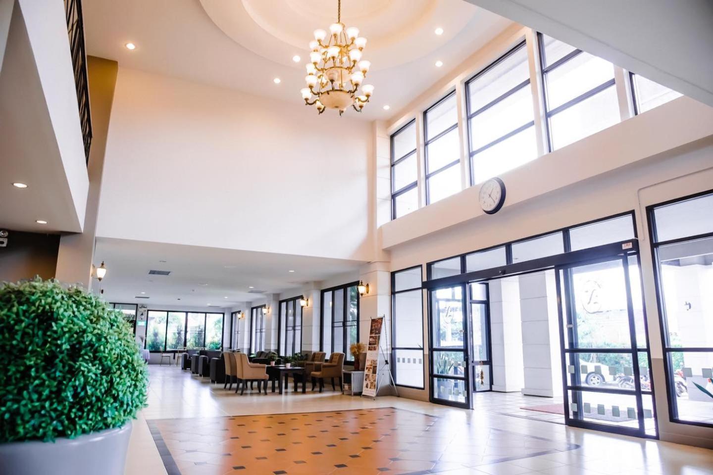 Nipa Garden Hotel Surat Thani Ngoại thất bức ảnh